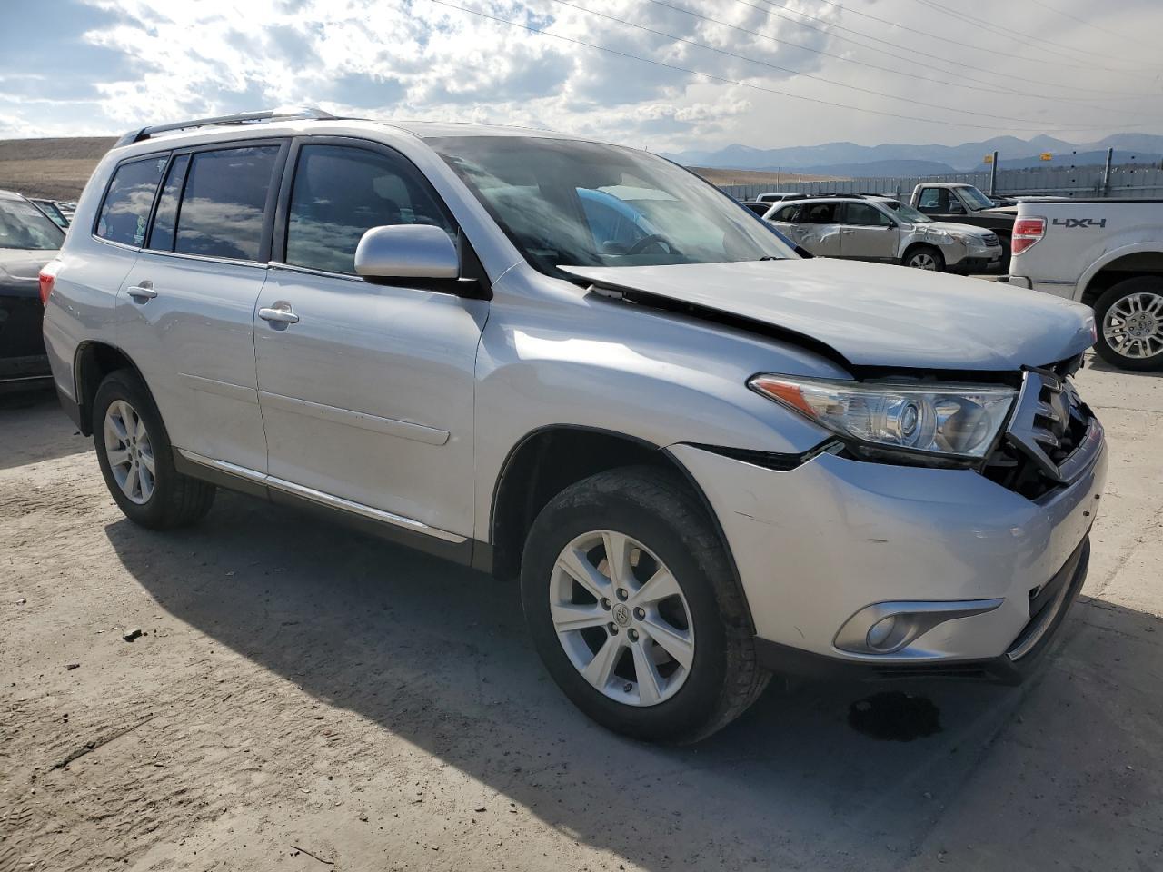 2012 TOYOTA HIGHLANDER - Фото 4