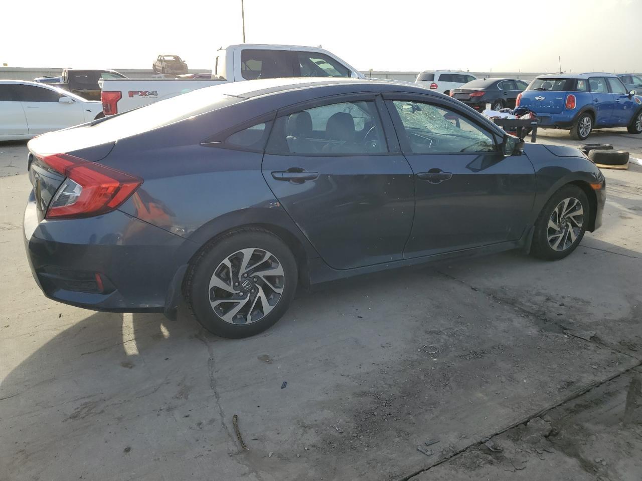 2016 HONDA CIVIC EX - Фото 3