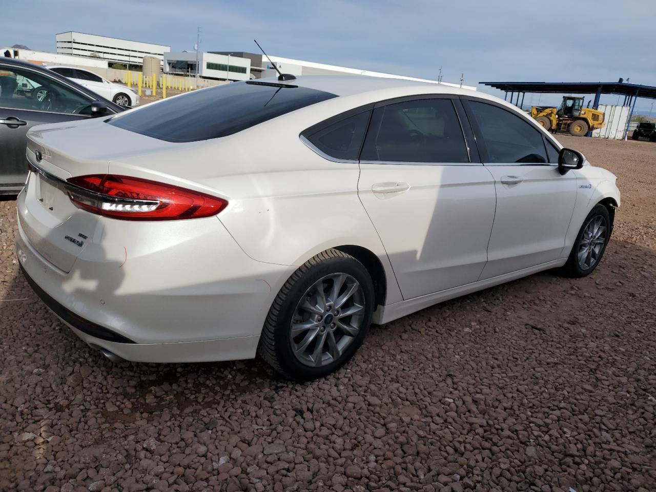 2017 FORD FUSION SE - Фото 3