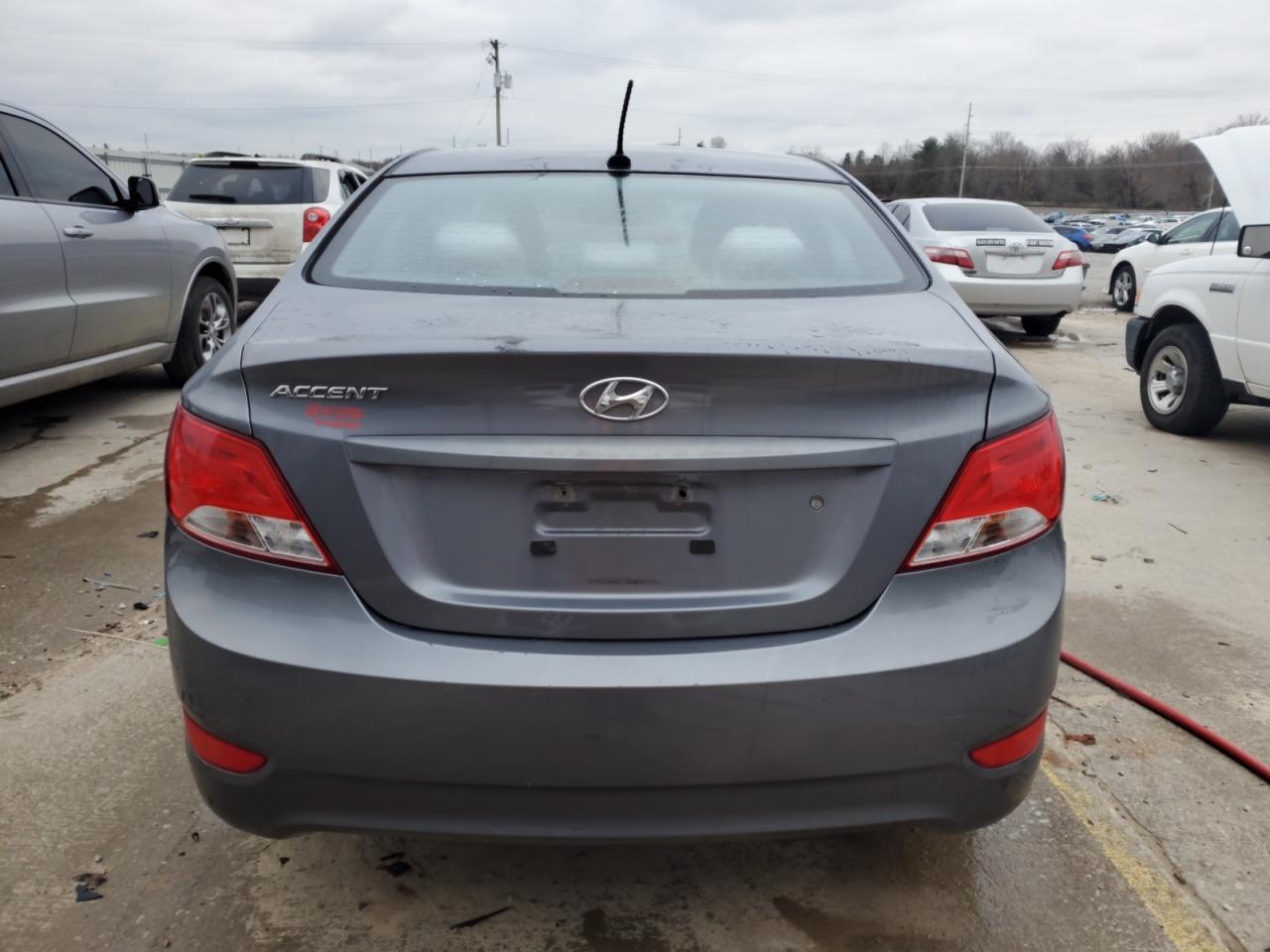 2017 HYUNDAI ACCENT SE - Фото 6