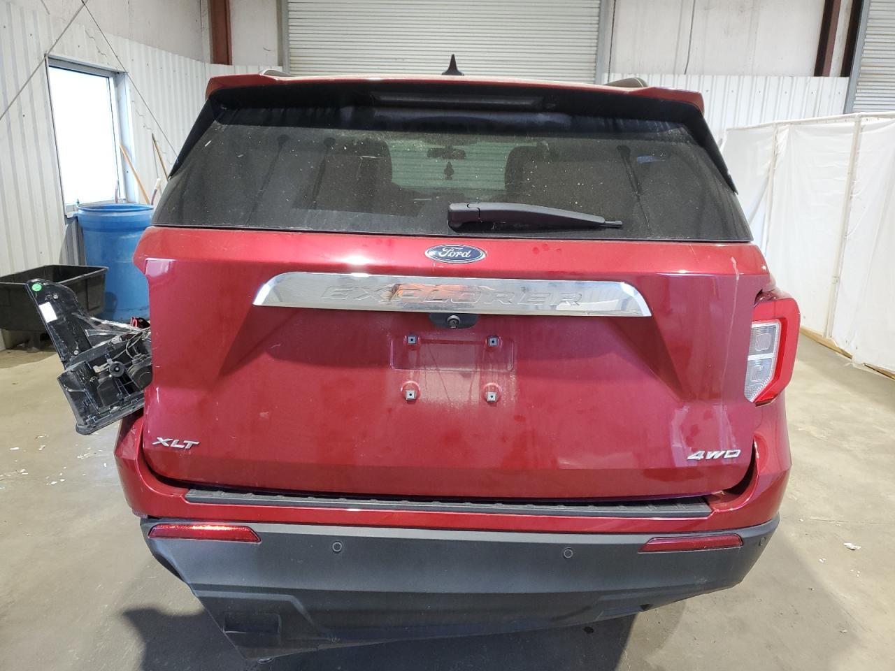 2022 FORD EXPLORER X - Фото 6