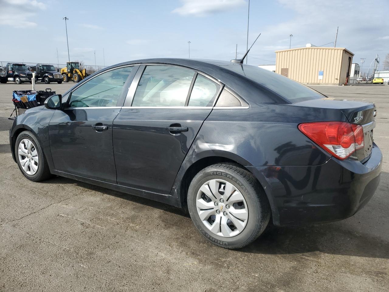 2012 CHEVROLET CRUZE LS - Фото 2