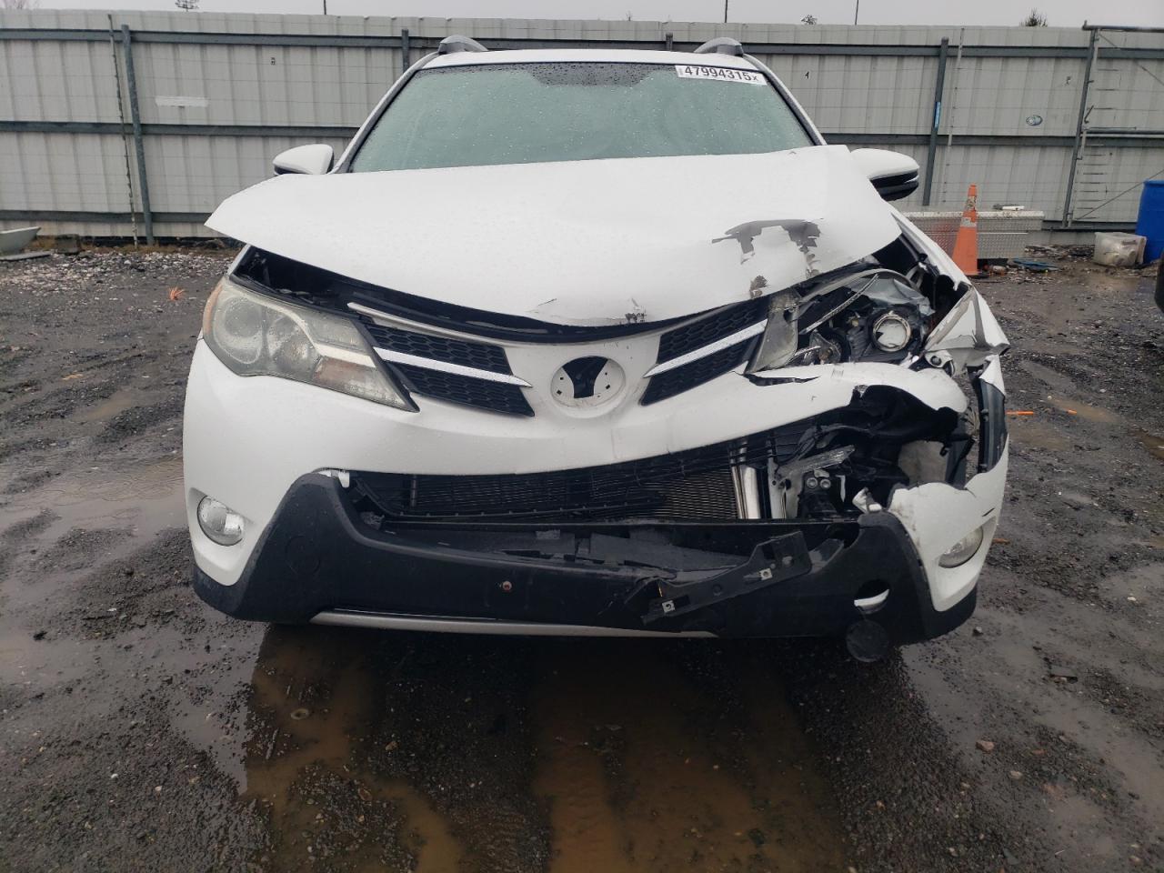 2015 TOYOTA RAV4 XLE - Фото 5