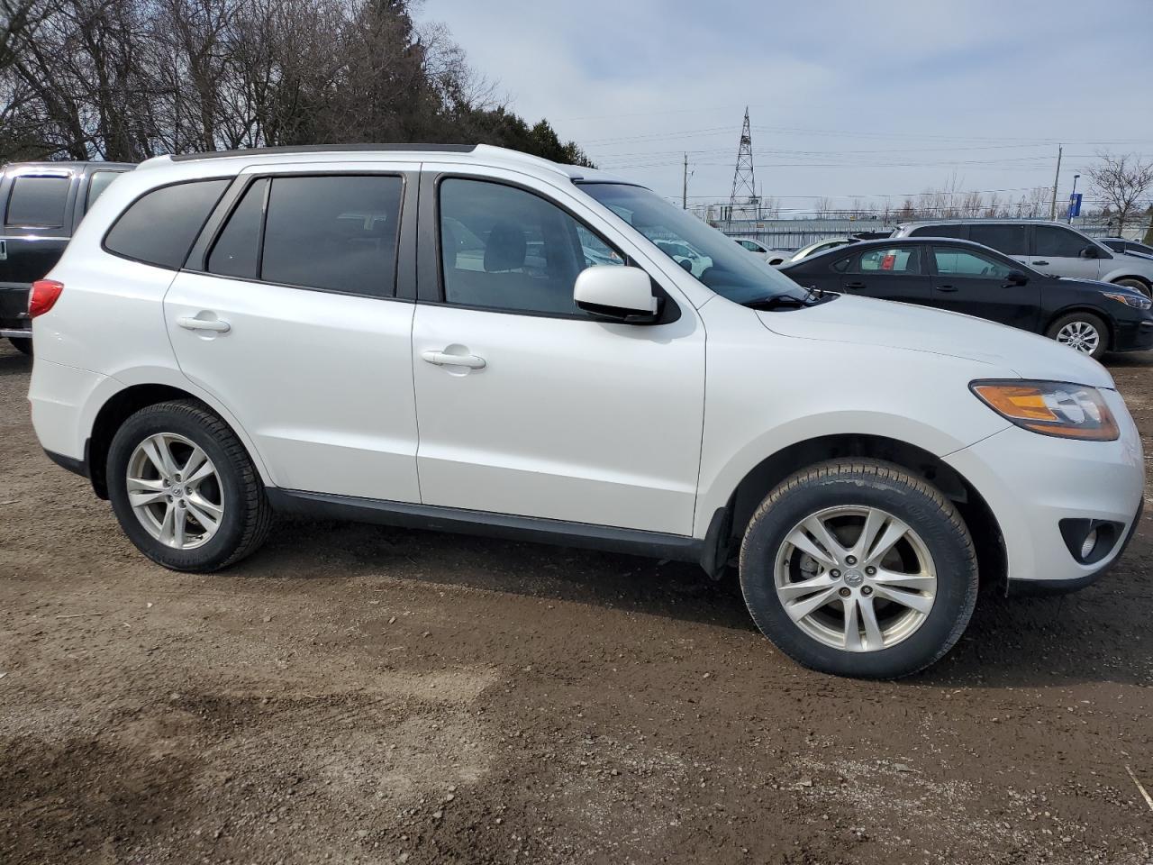 2011 HYUNDAI SANTA FE G - Image 4