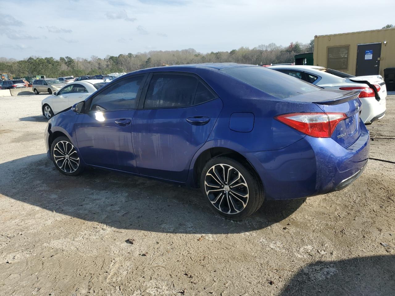 2015 TOYOTA COROLLA L - Image 2