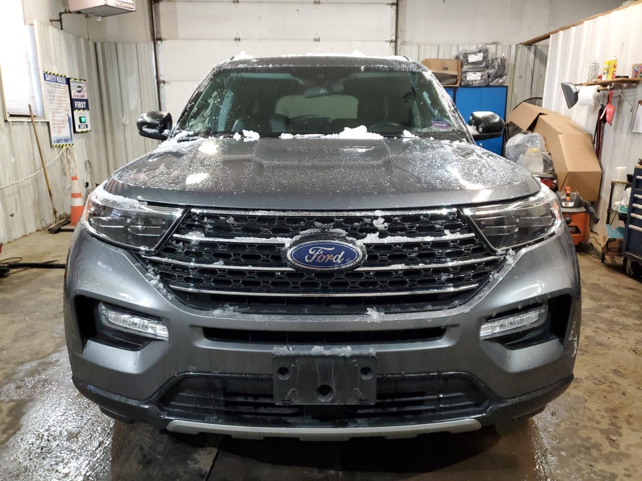 2022 FORD EXPLORER X - Image 5