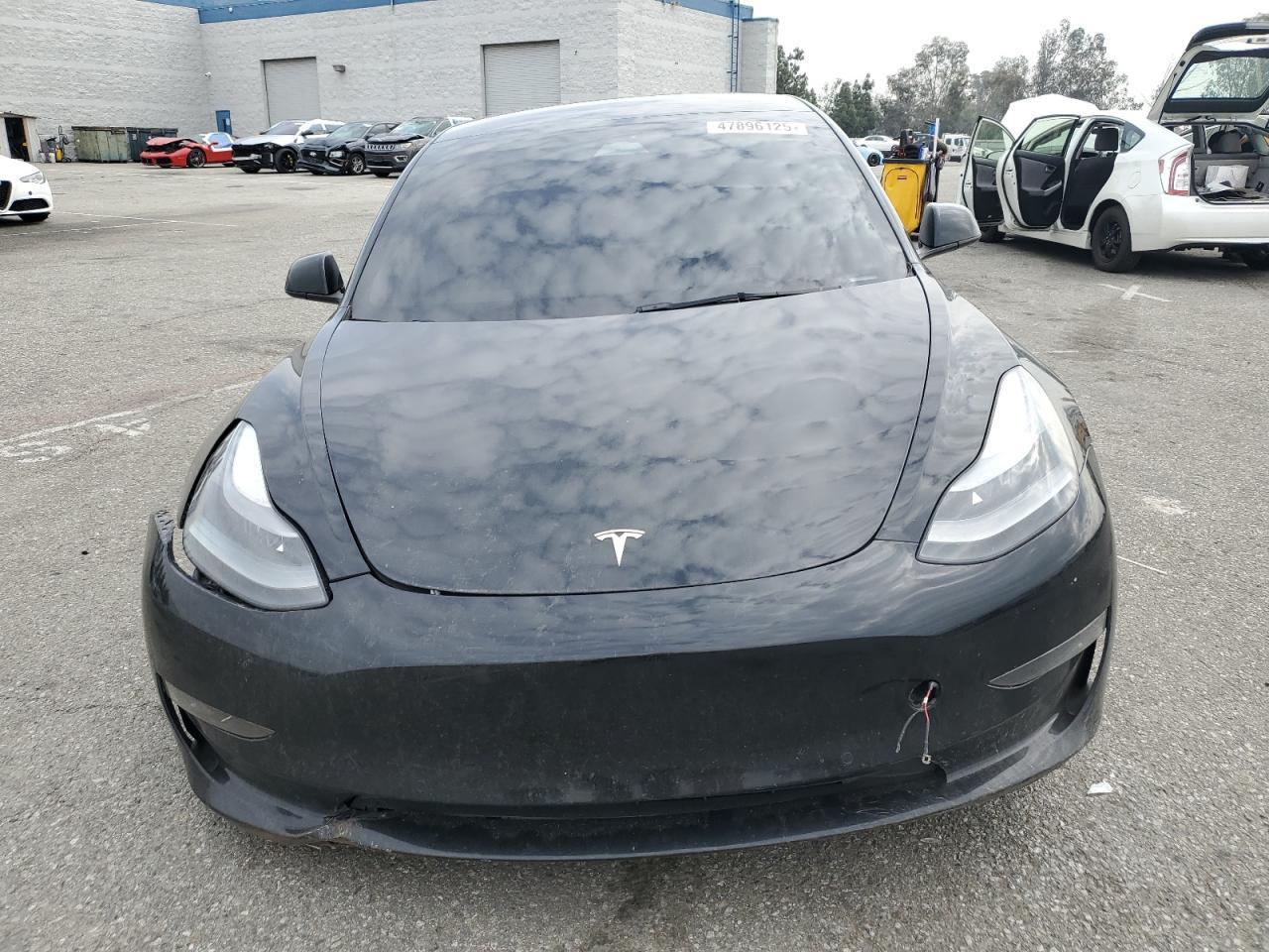 2022 TESLA MODEL 3 - Image 5