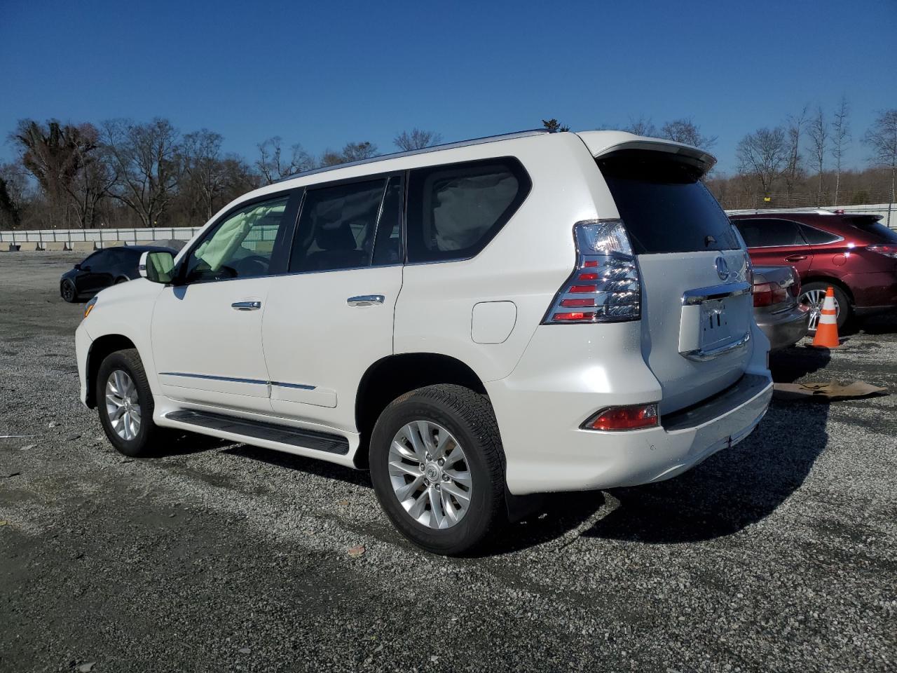 2017 LEXUS GX 460 - Image 2
