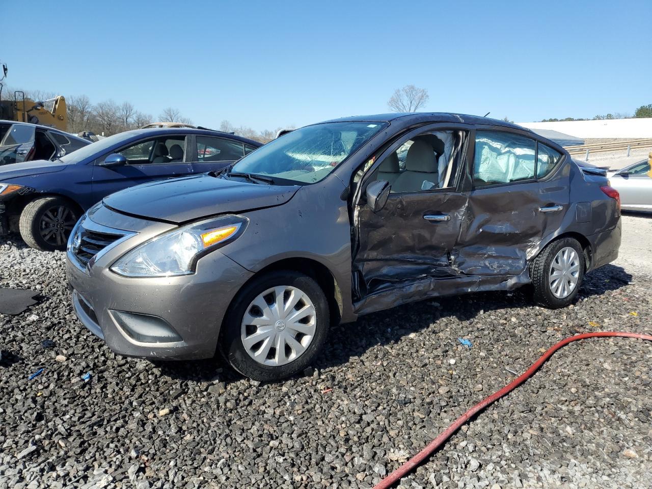 2016 NISSAN VERSA S