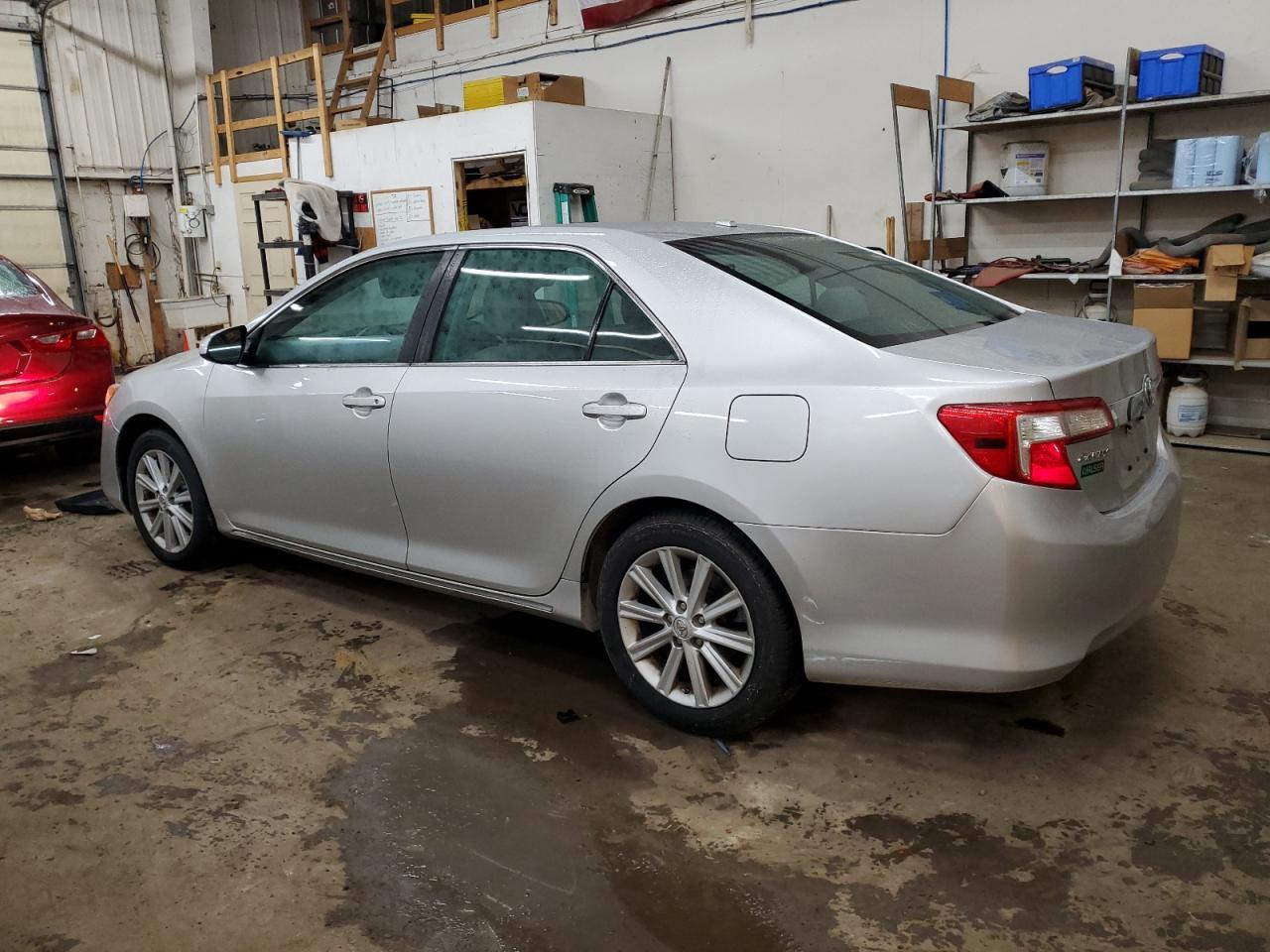 2013 TOYOTA CAMRY L - Фото 2