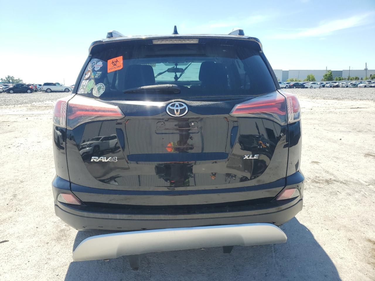 2016 TOYOTA RAV4 XLE - Image 6
