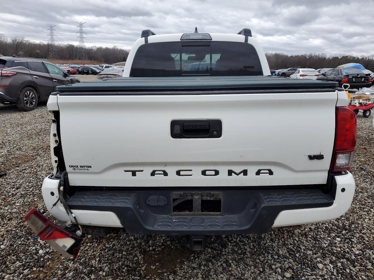 2019 TOYOTA TACOMA DOU - Фото 6