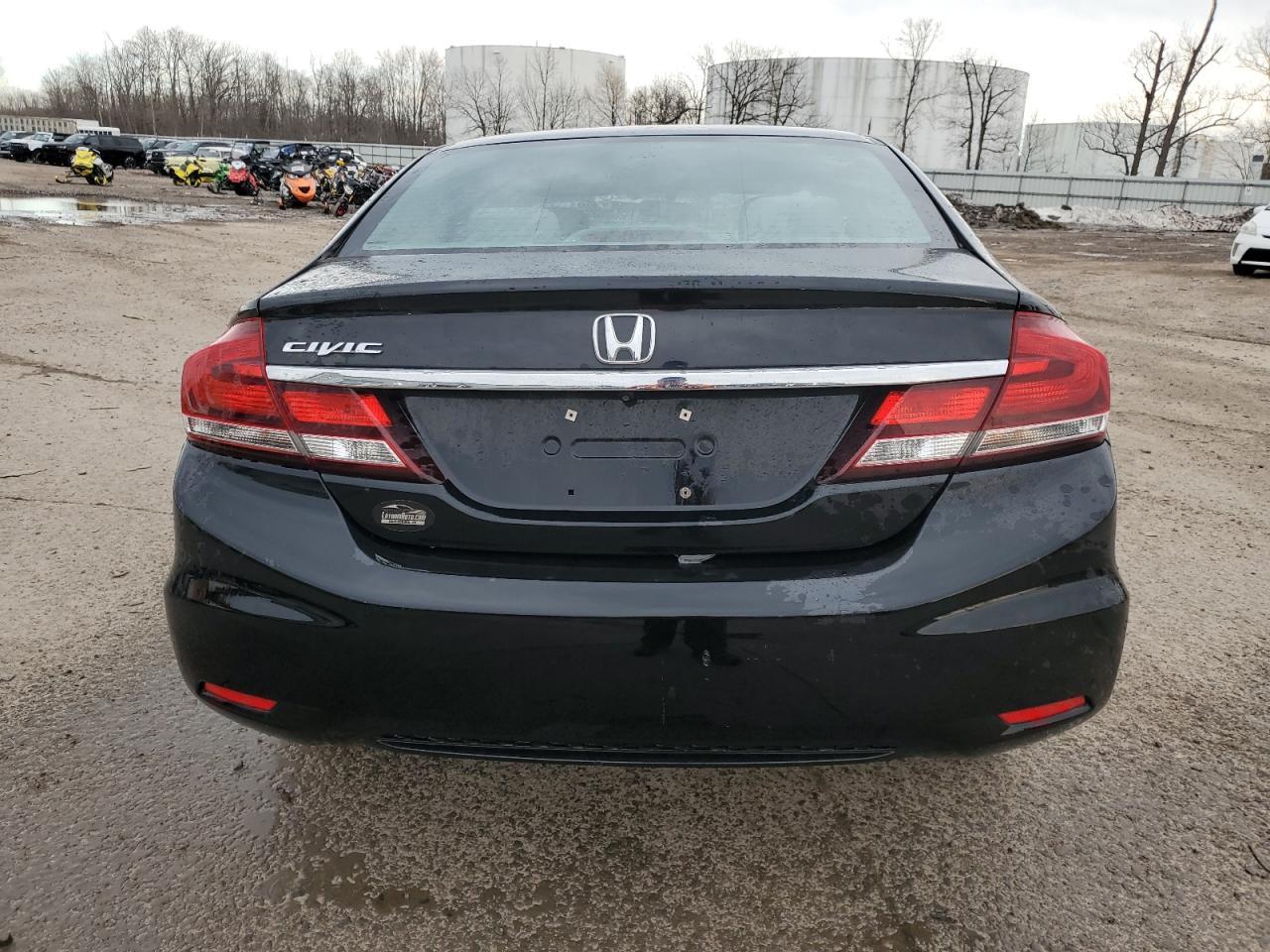2015 HONDA CIVIC LX - Фото 6