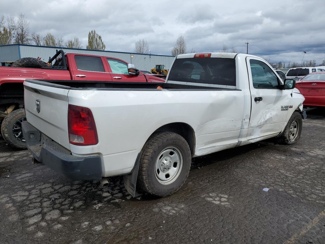 2014 RAM 1500 ST - Image 3