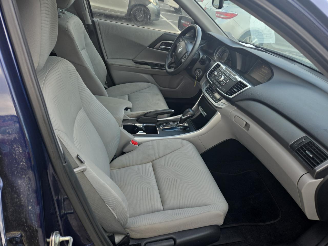 2014 HONDA ACCORD LX - Фото 5