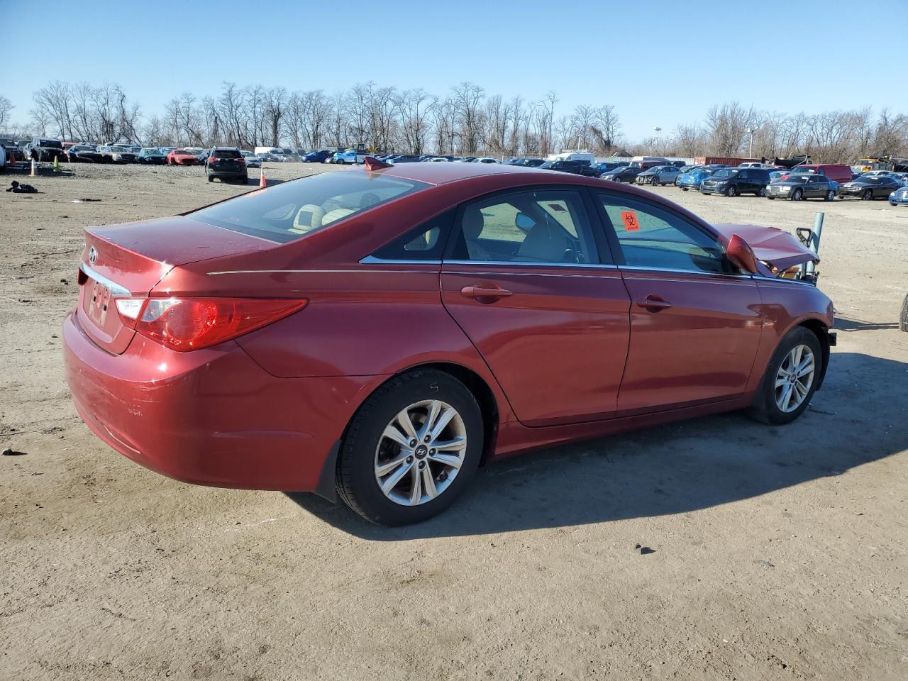2013 HYUNDAI SONATA GLS - Image 3