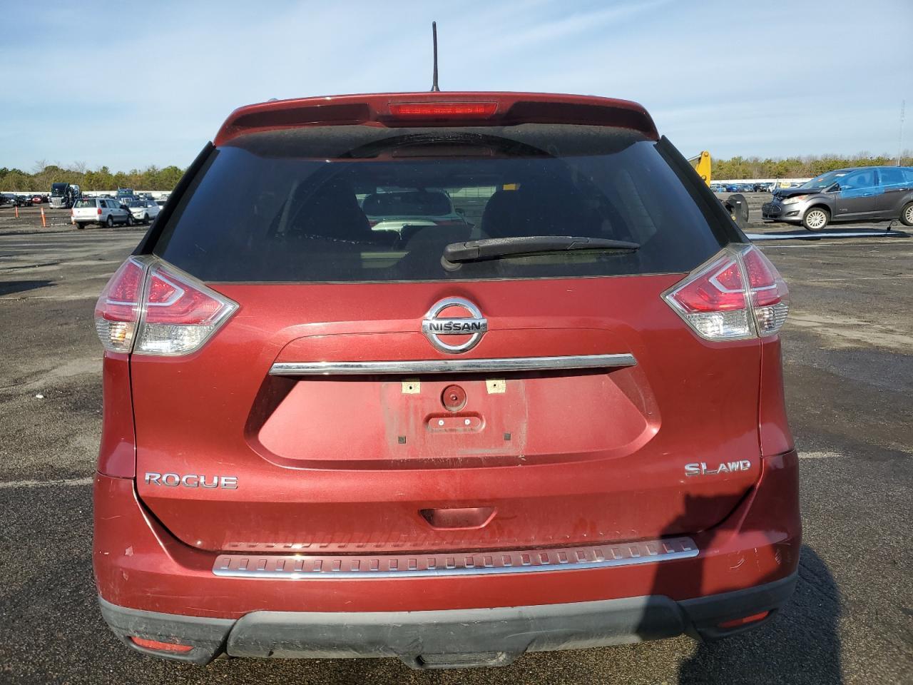 2016 NISSAN ROGUE S - Фото 6