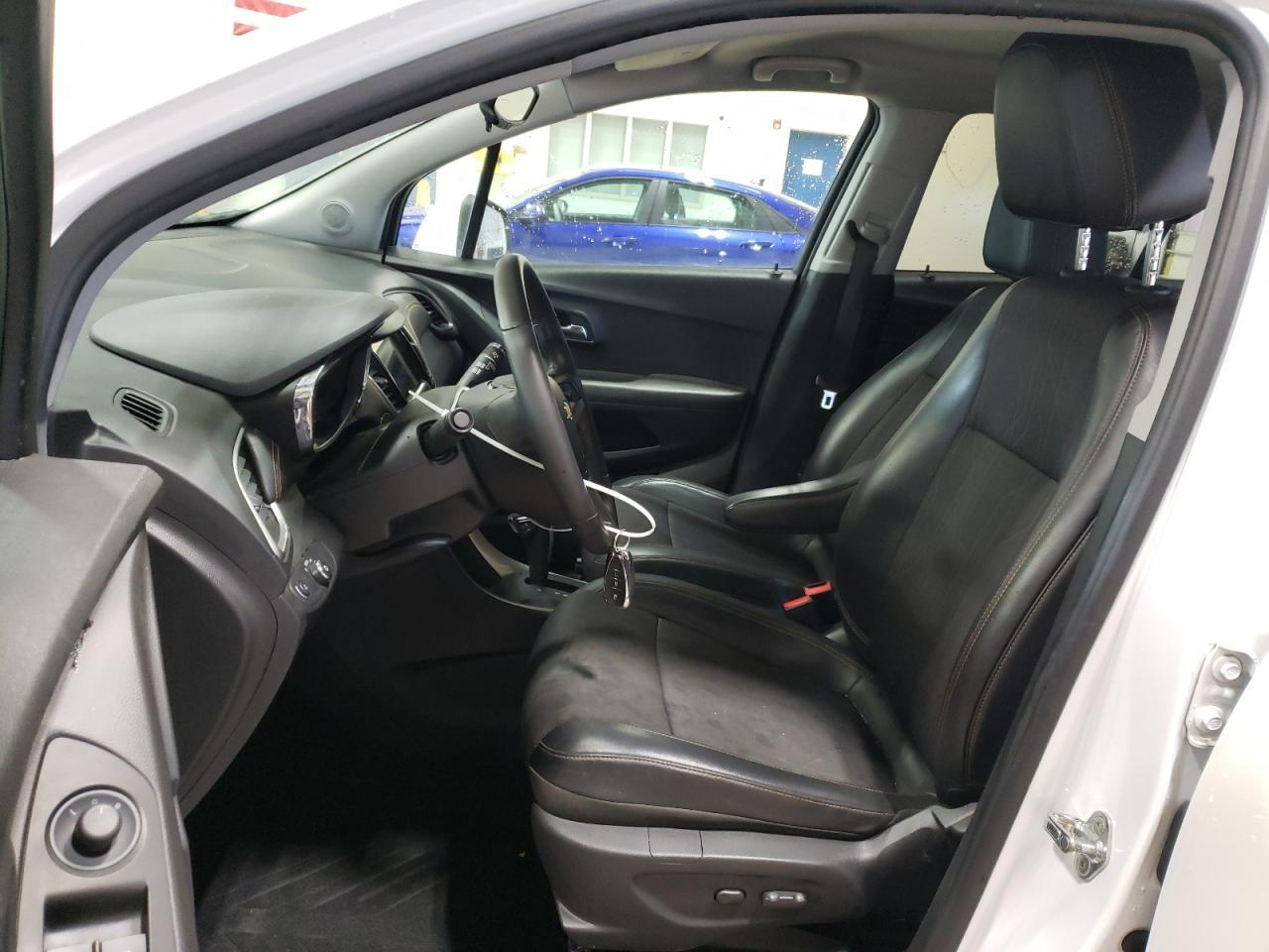 2018 CHEVROLET TRAX 1LT - Image 7