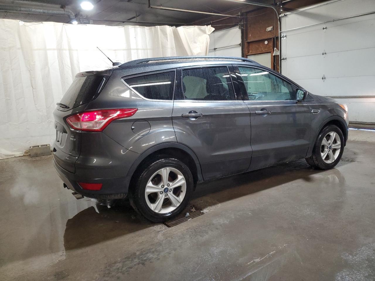 2015 FORD ESCAPE SE - Image 3