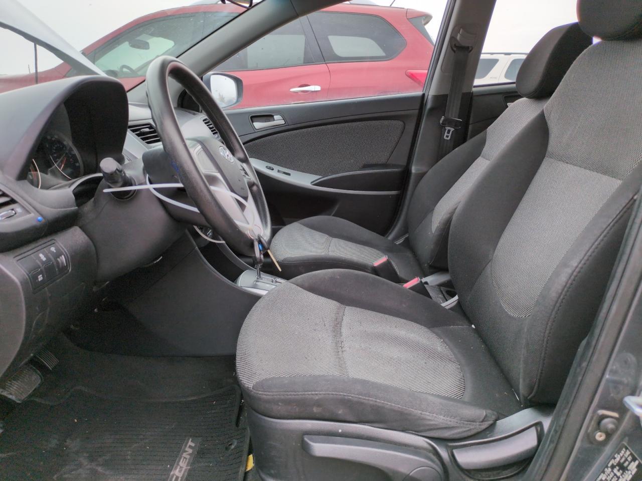2012 HYUNDAI ACCENT GLS - Фото 7
