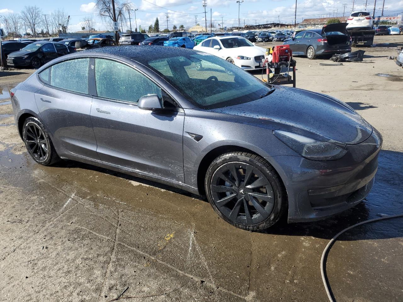 2022 TESLA MODEL 3 - Image 4