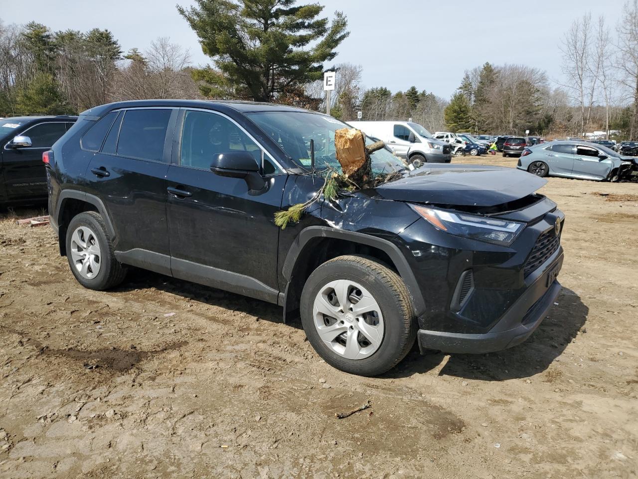 2023 TOYOTA RAV4 LE - Фото 4