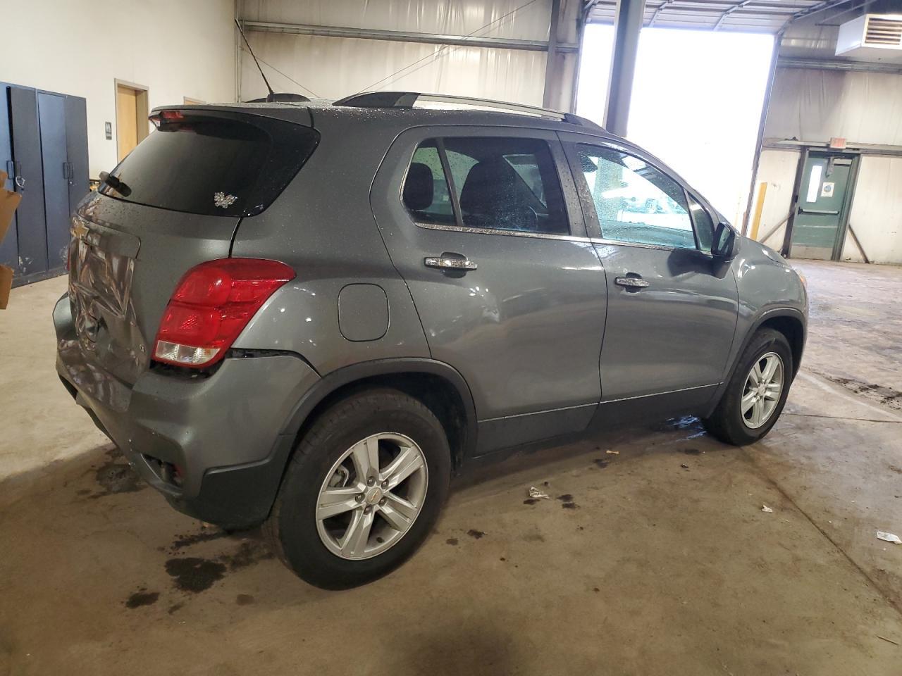 2019 CHEVROLET TRAX 1LT - Фото 3