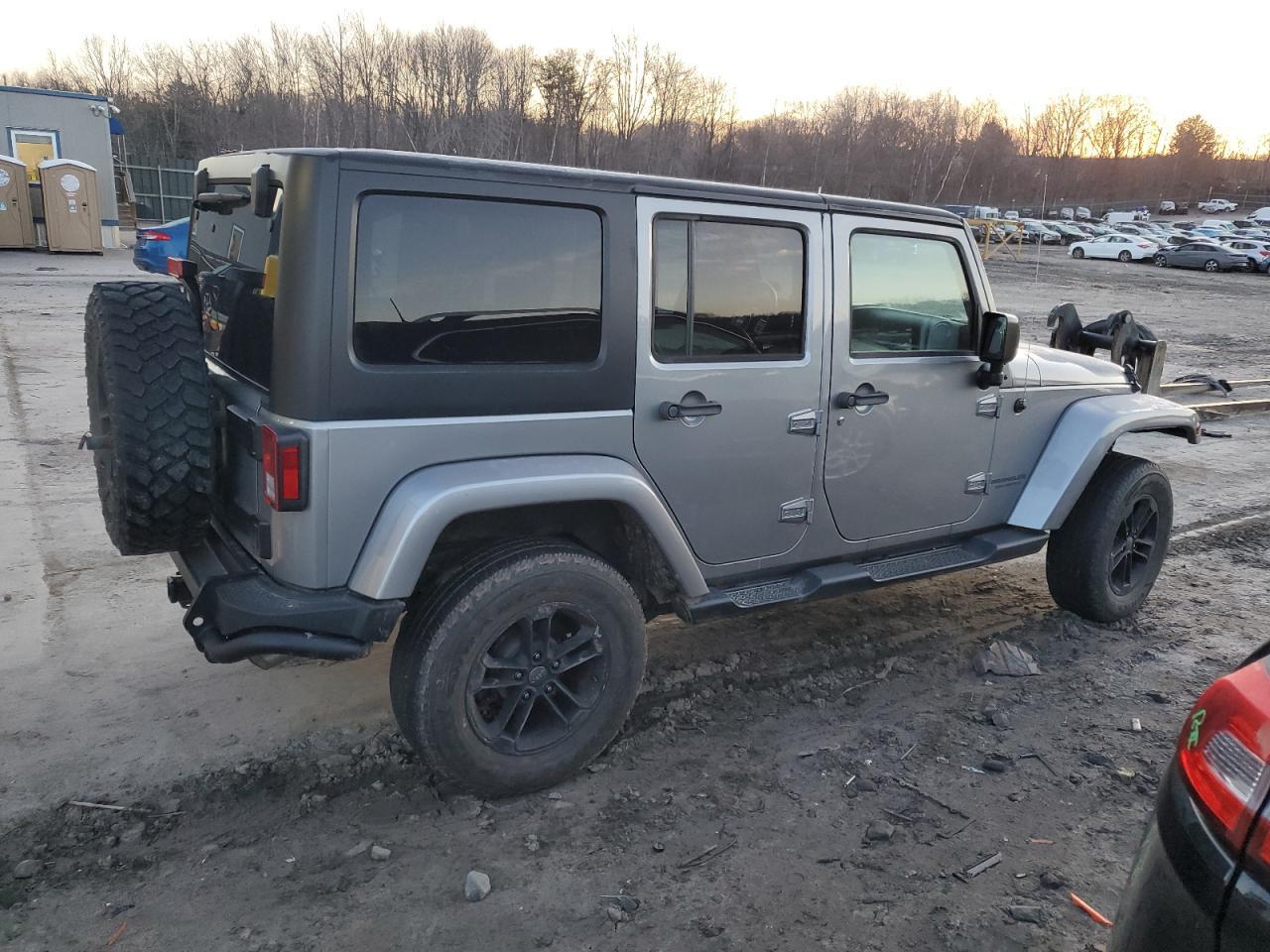 2017 JEEP WRANGLER U - Фото 3