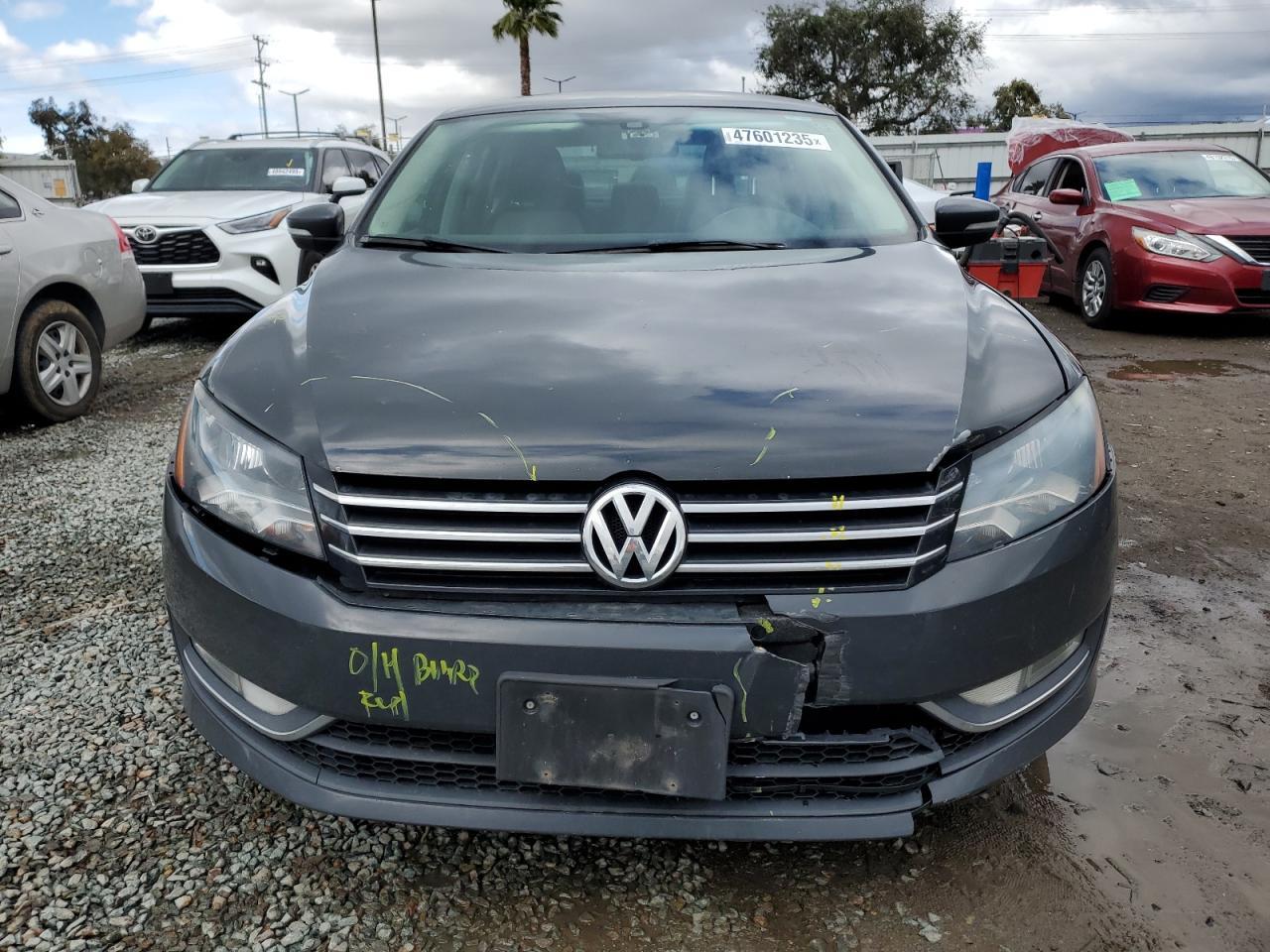 2014 VOLKSWAGEN PASSAT SE - Фото 5