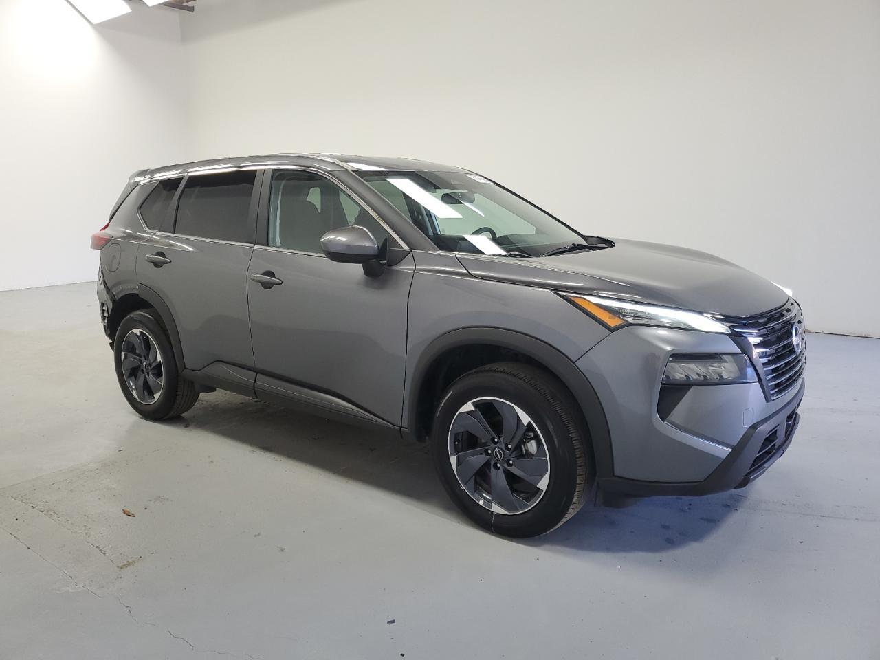 2024 NISSAN ROGUE SV - Фото 4