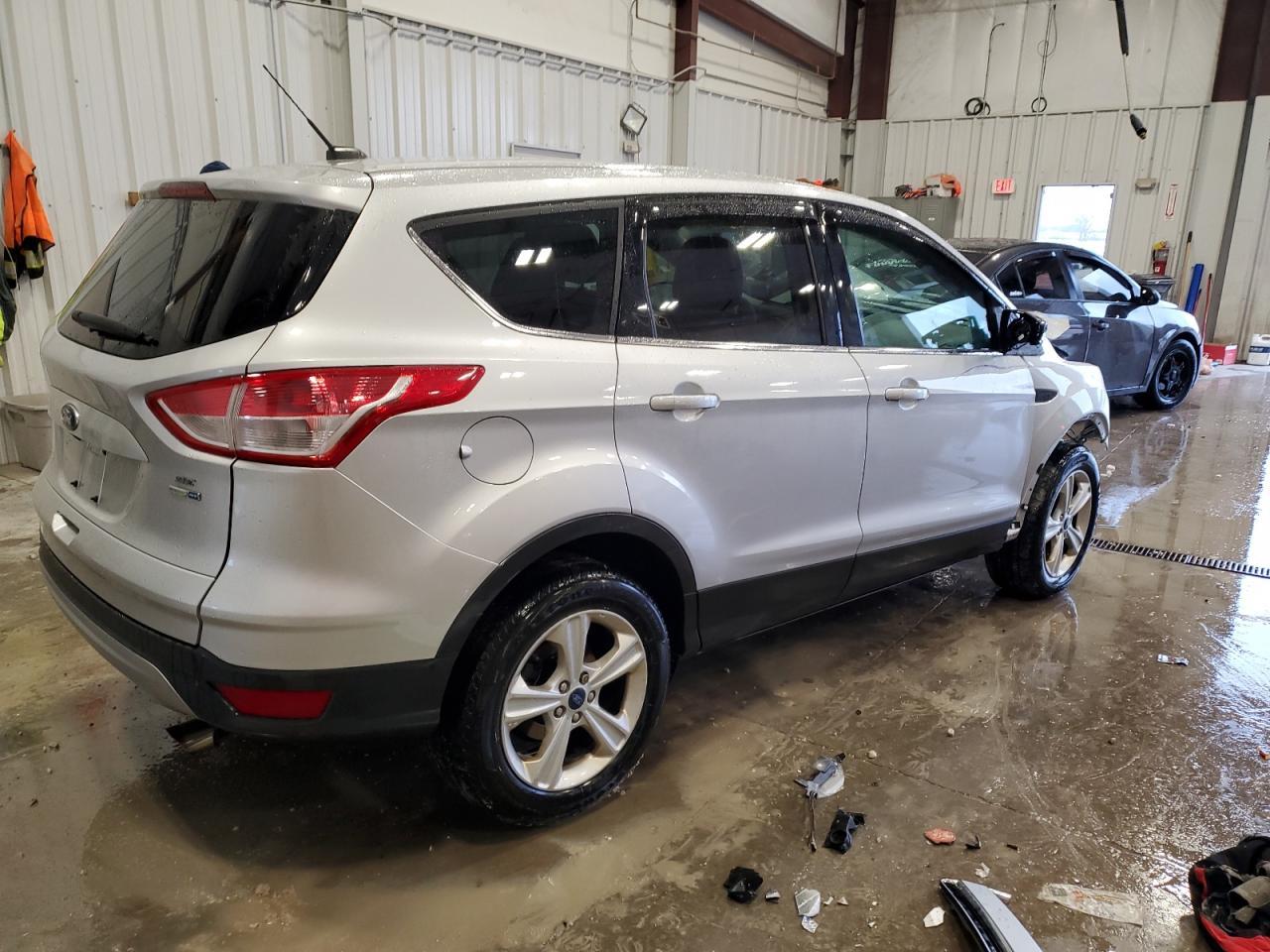 2015 FORD ESCAPE SE - Фото 3