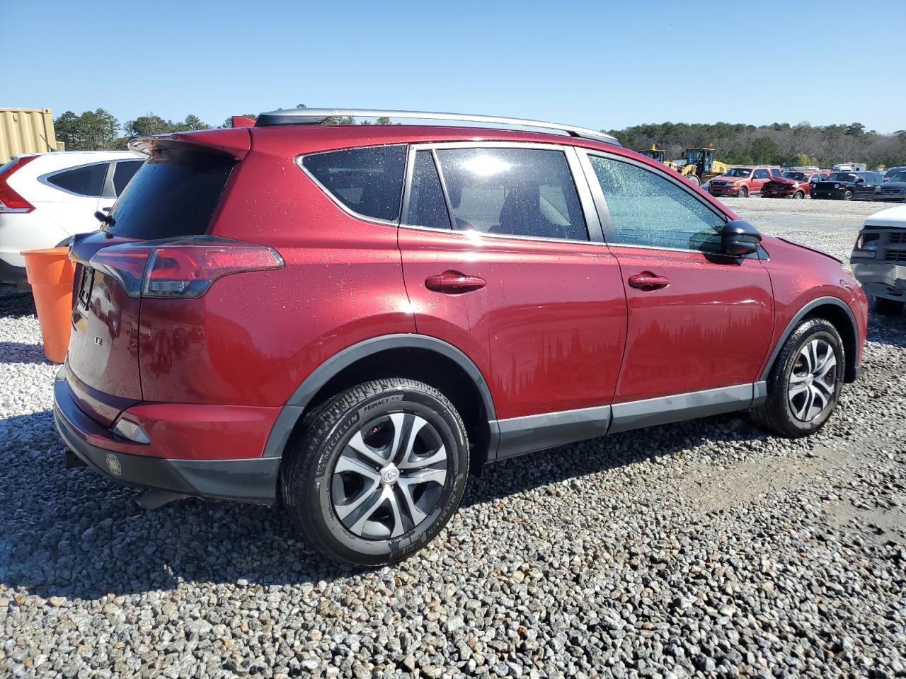 2018 TOYOTA RAV4 LE - Image 3