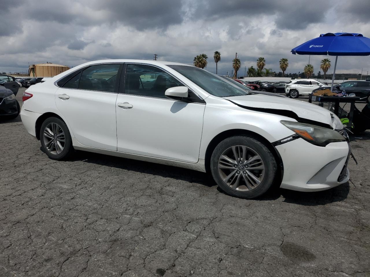 2017 TOYOTA CAMRY LE - Image 4