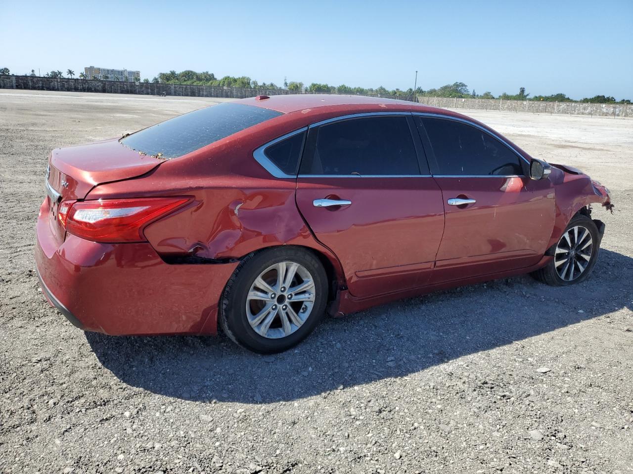 2016 NISSAN ALTIMA 2.5 - Фото 3