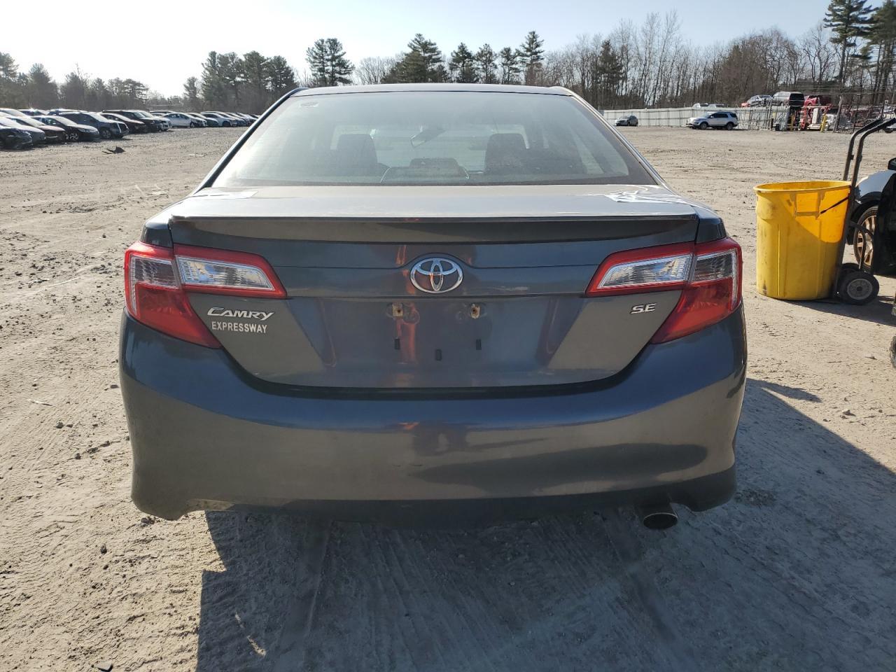 2012 TOYOTA CAMRY BASE - Фото 6