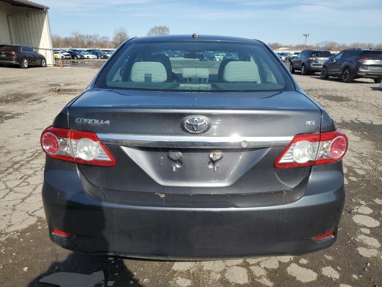 2013 TOYOTA COROLLA BA - Фото 6