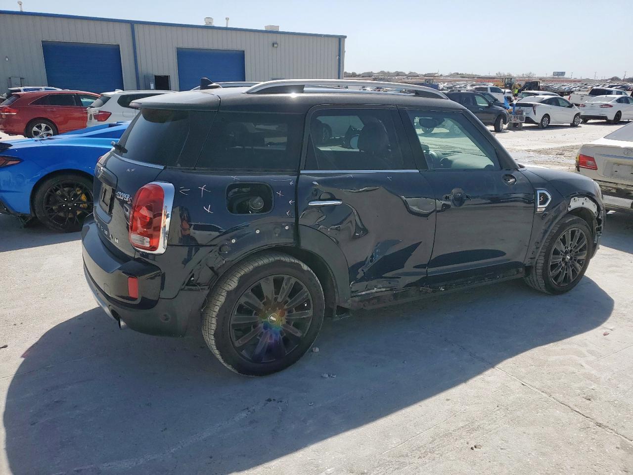 2017 MINI COOPER S C - Image 3