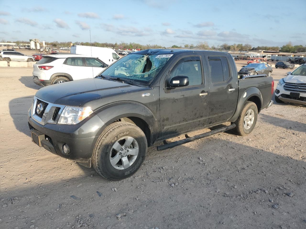 2012 NISSAN FRONTIER S