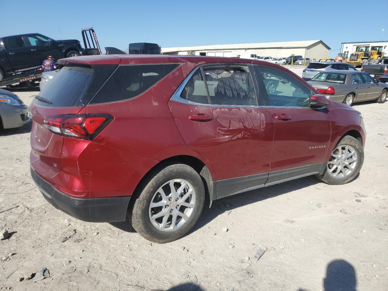 2024 CHEVROLET EQUINOX LT - Фото 3