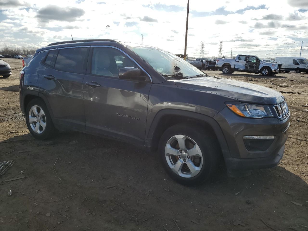2018 JEEP COMPASS LA - Image 4