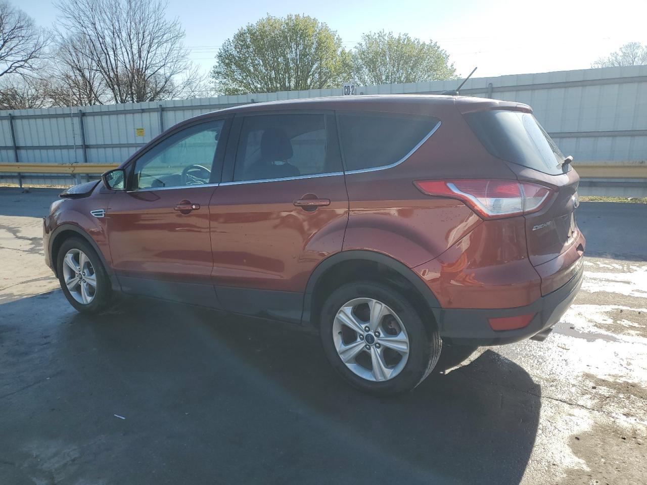 2015 FORD ESCAPE SE - Image 2
