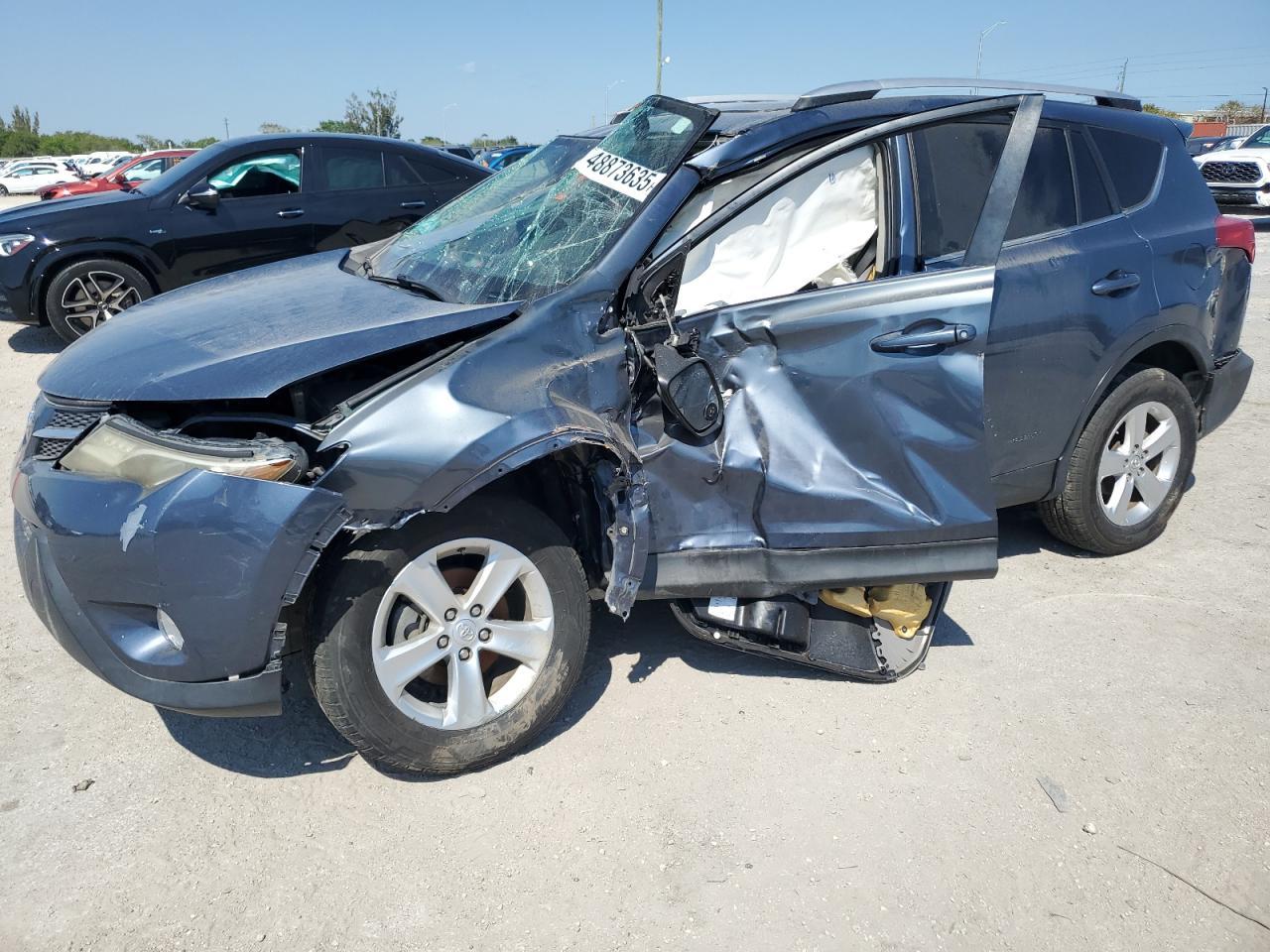 2013 TOYOTA RAV4 XLE