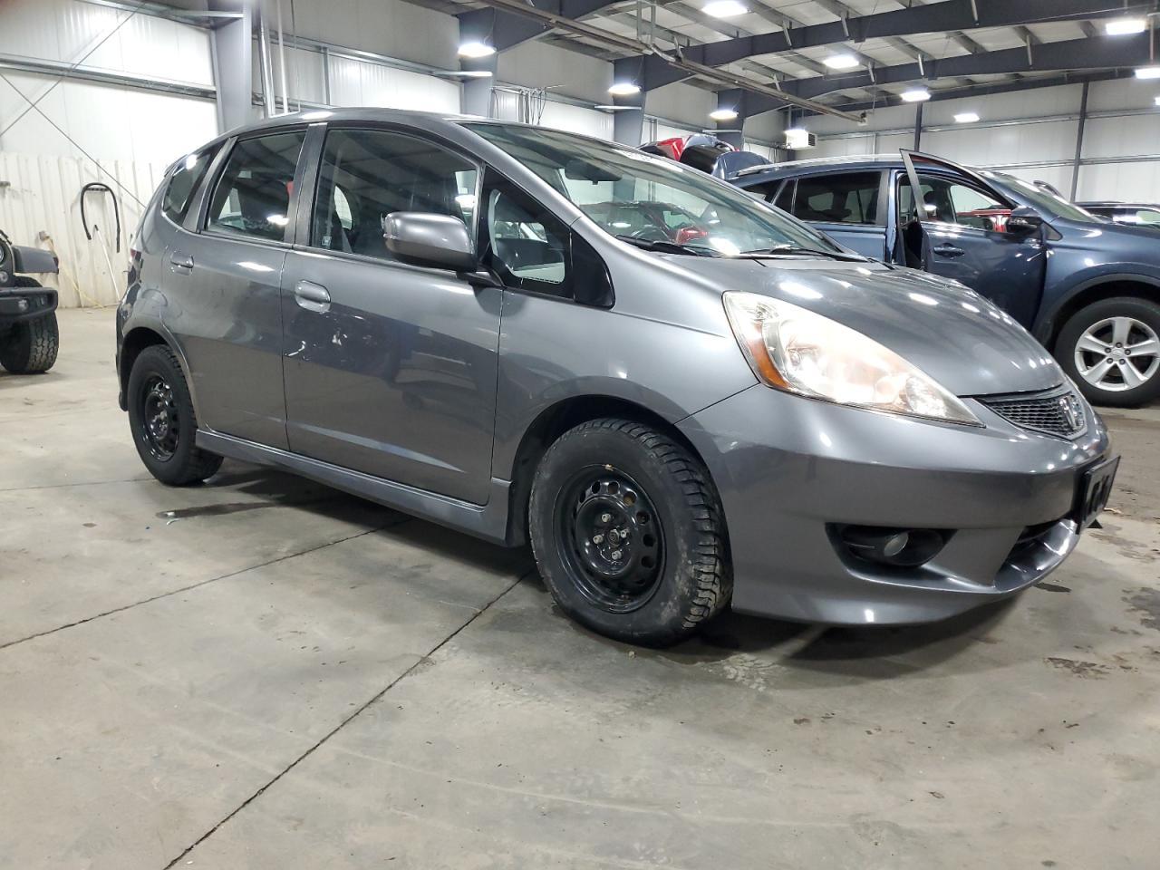 2011 HONDA FIT SPORT - Image 4