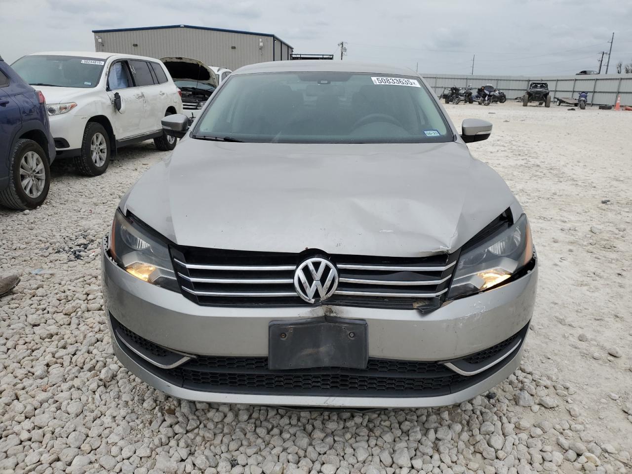 2014 VOLKSWAGEN PASSAT SE - Фото 5