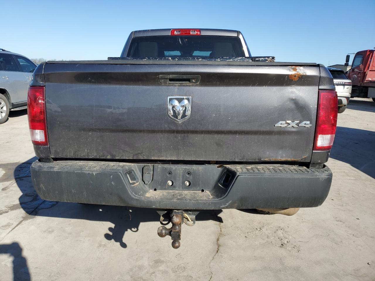 2017 RAM 1500 ST - Image 6