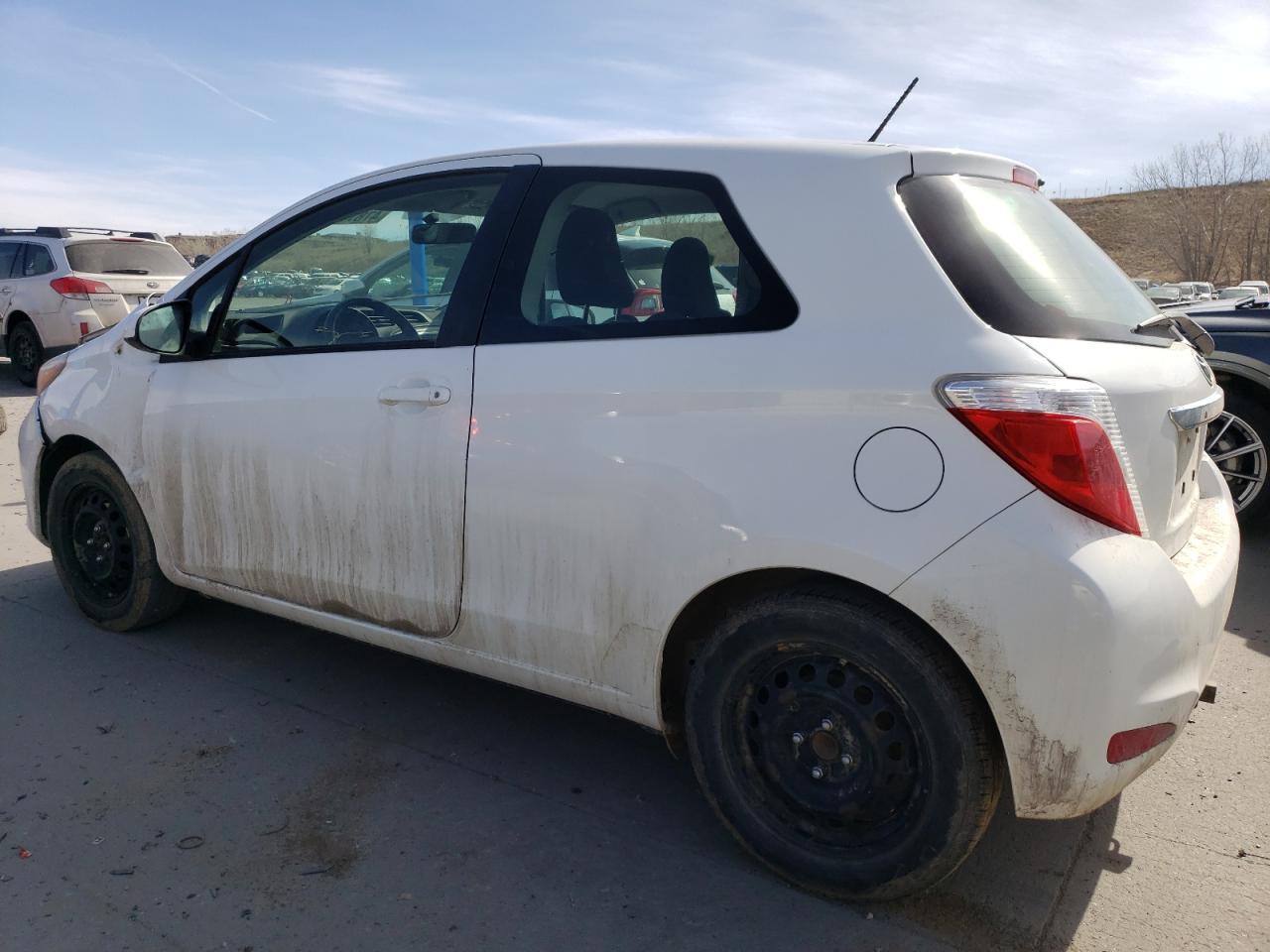 2013 TOYOTA YARIS - Фото 2