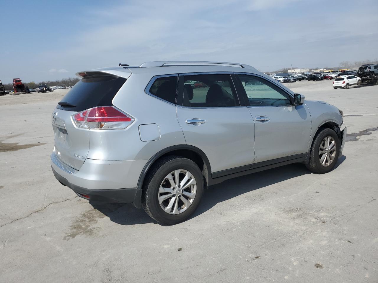 2016 NISSAN ROGUE S - Фото 3