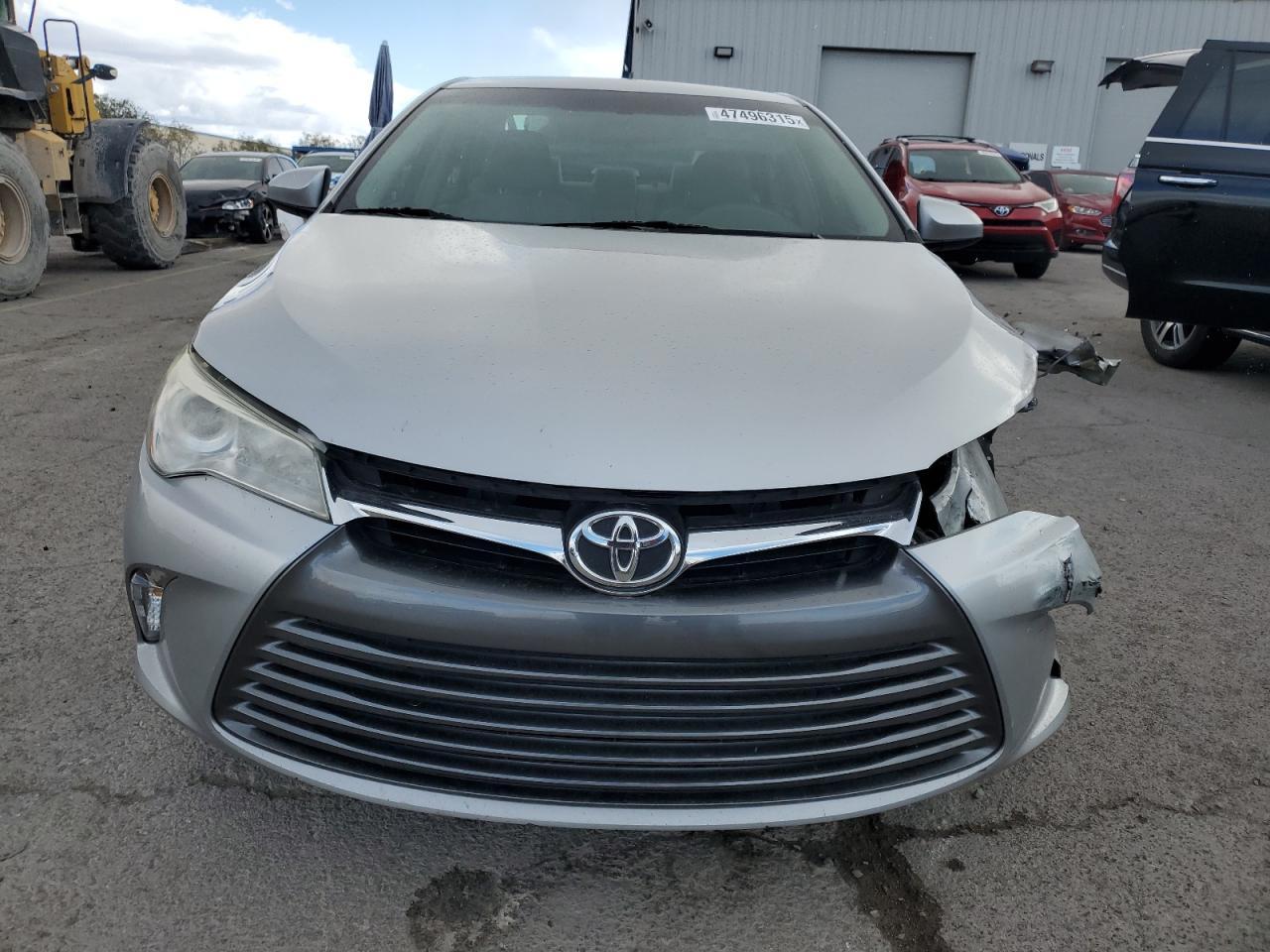 2016 TOYOTA CAMRY LE - Фото 5