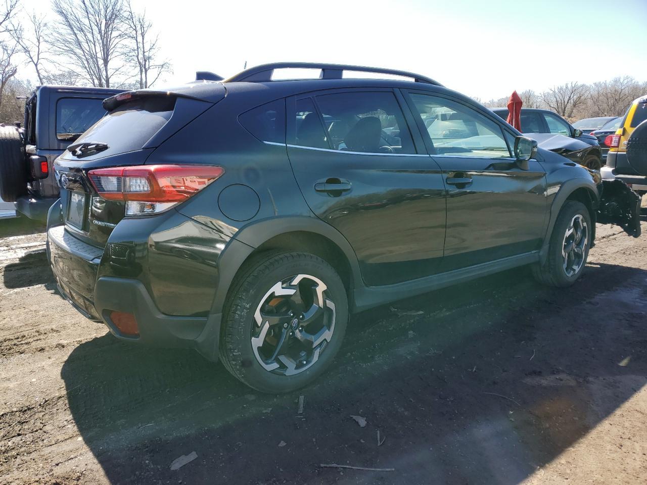 2021 SUBARU CROSSTREK - Фото 3