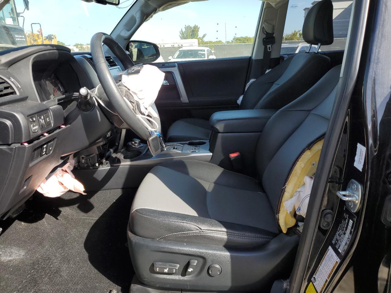 2022 TOYOTA 4RUNNER SR - Image 7